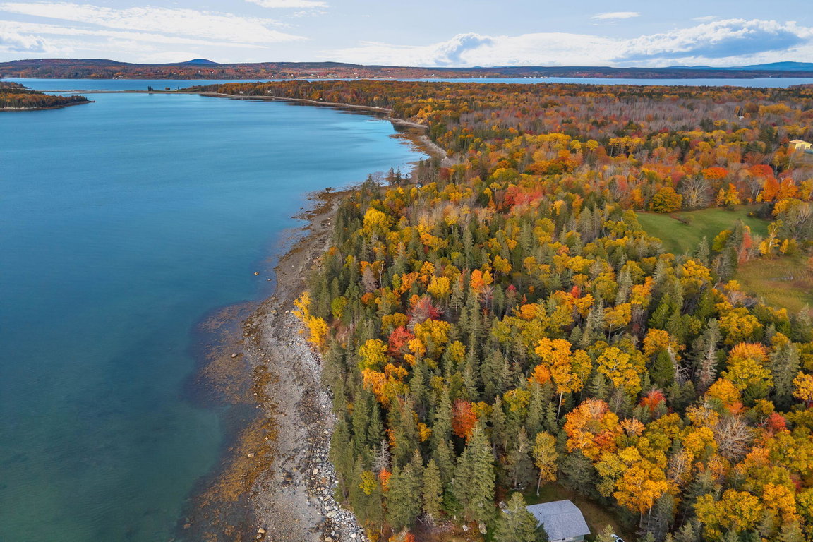 26-web-or-mls-495-north-deer-isle-land