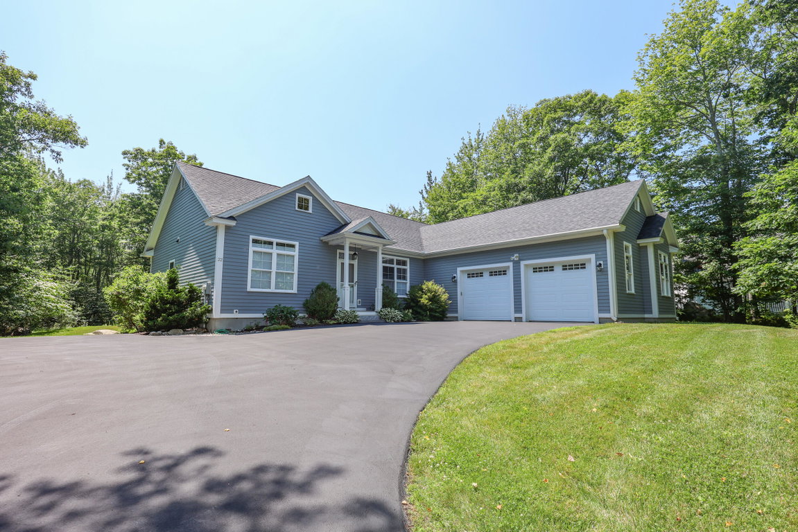 22 Squier Lane Kennebunkport