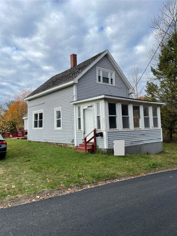 33 Pleasant Street Calais