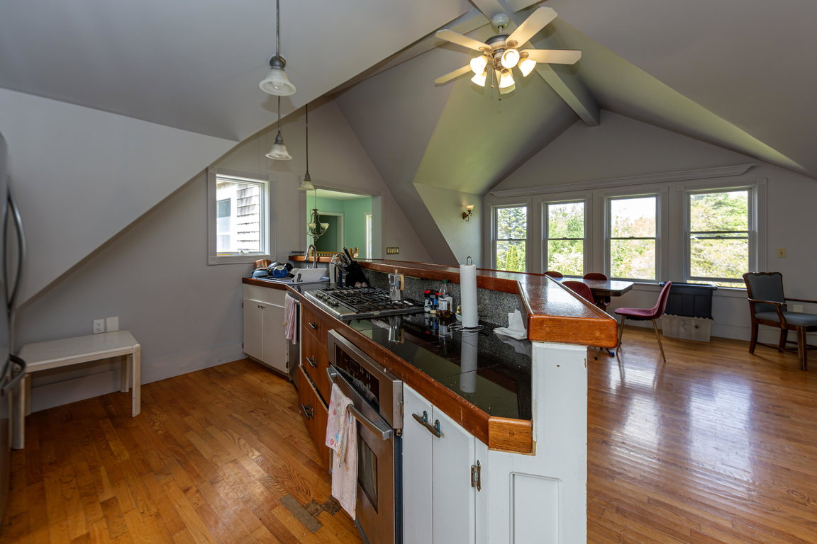 2-Ocean-Mist-Interior-1