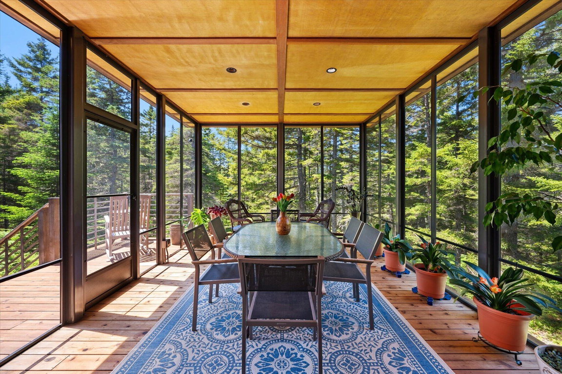 Screen Porch