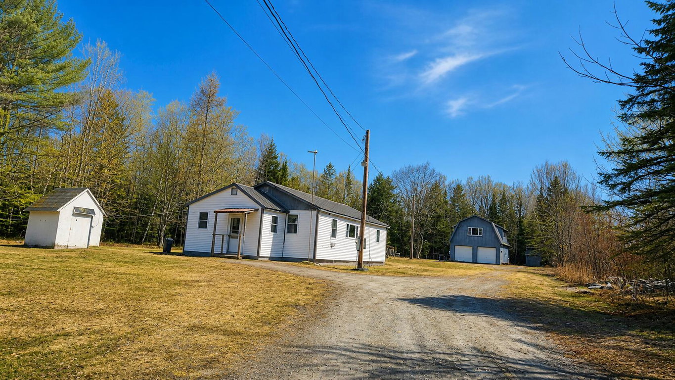 132 Station Road Etna
