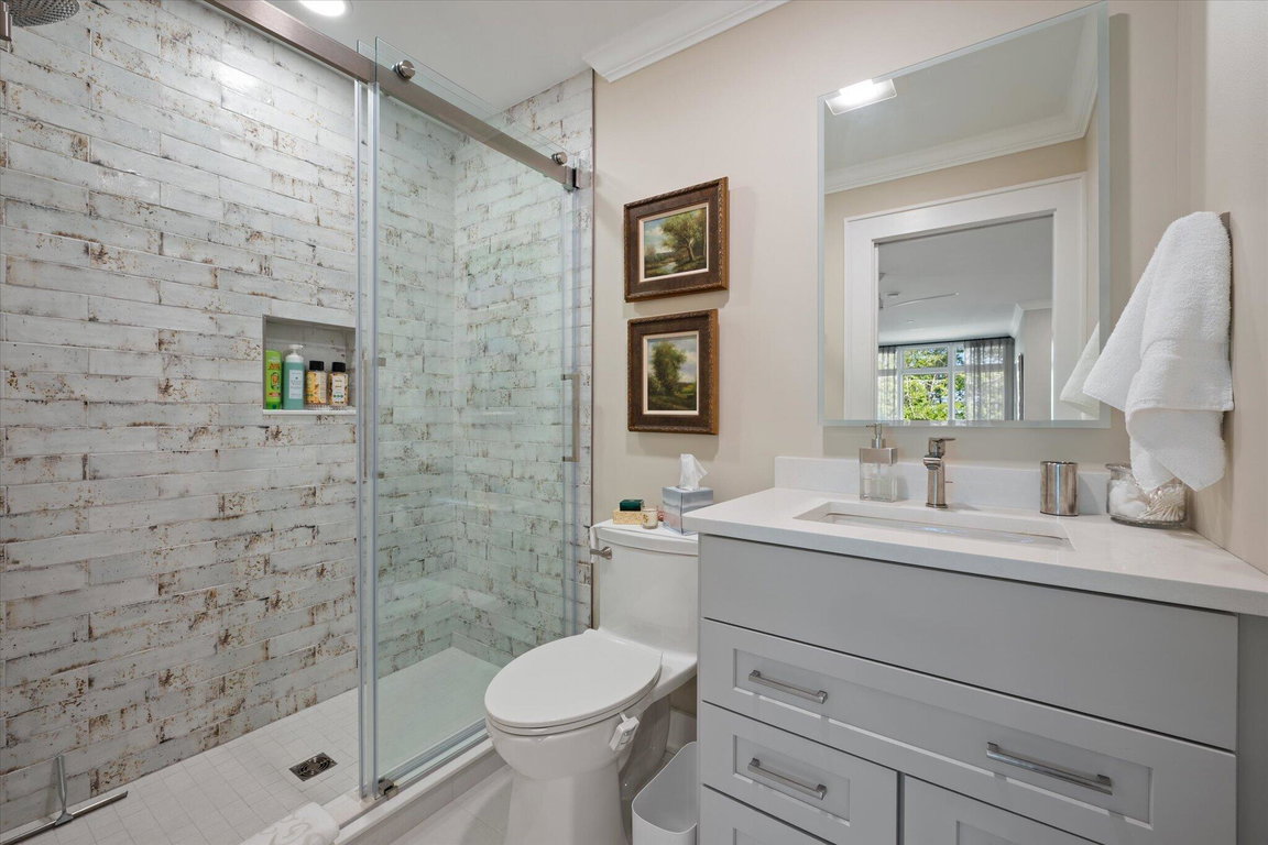 Suite 2 Bathroom...