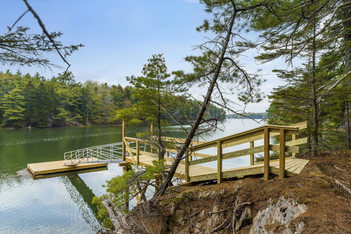 15 Lupine Lane Harpswell