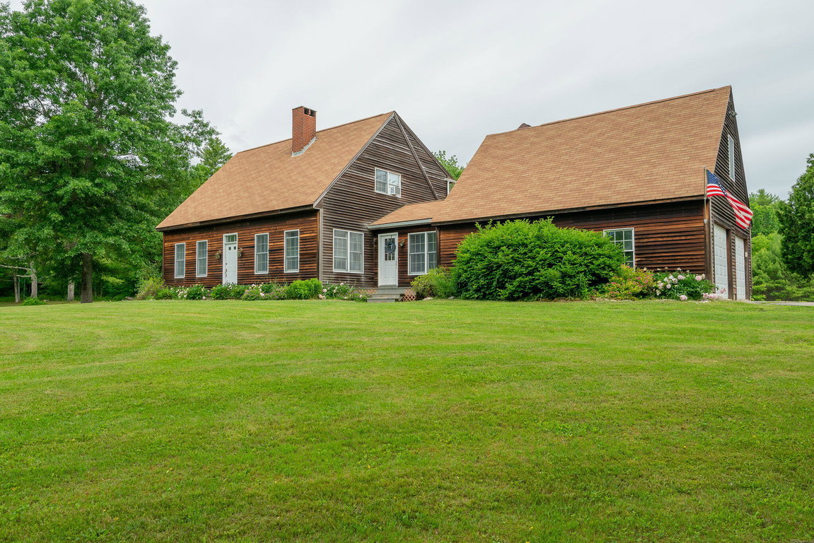 60 Oak Creek Buxton