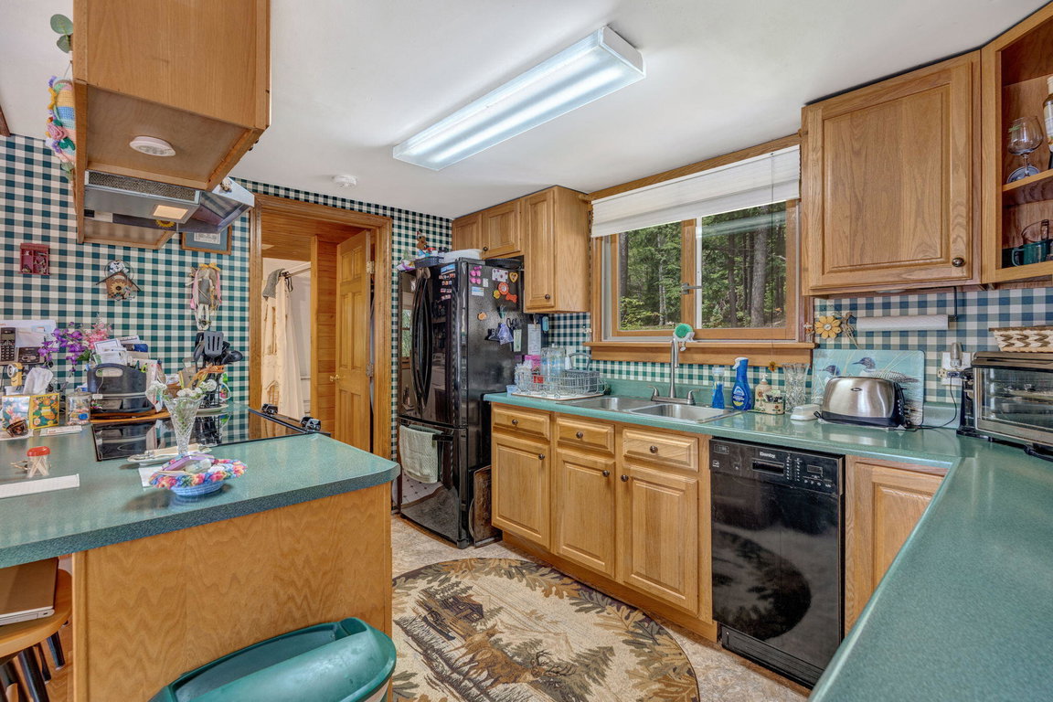 33-web-or-mls-293-scotts-neck-rd