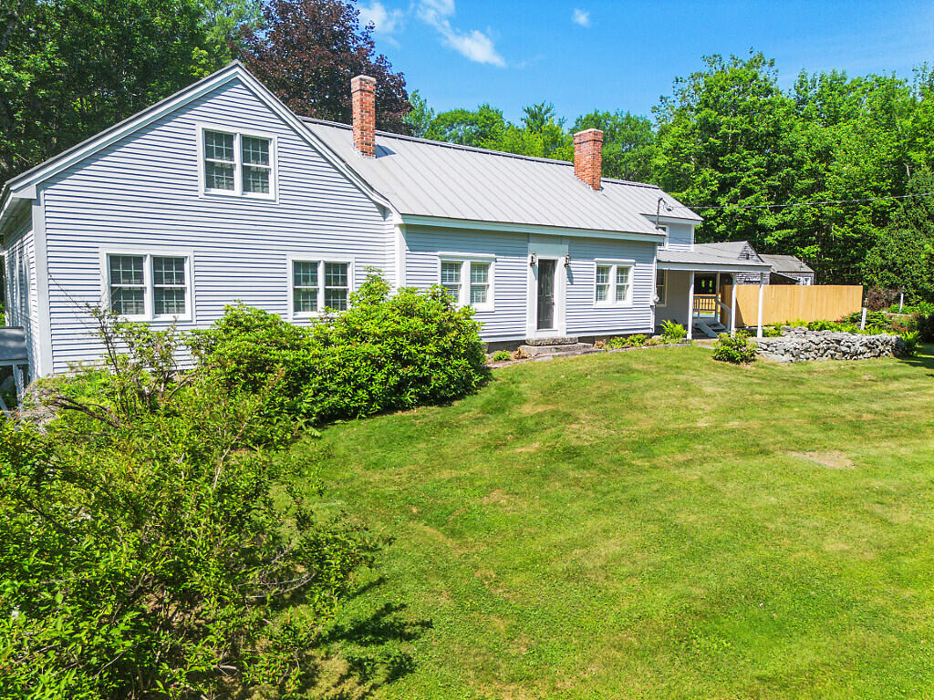 938 Pond Road Smithfield