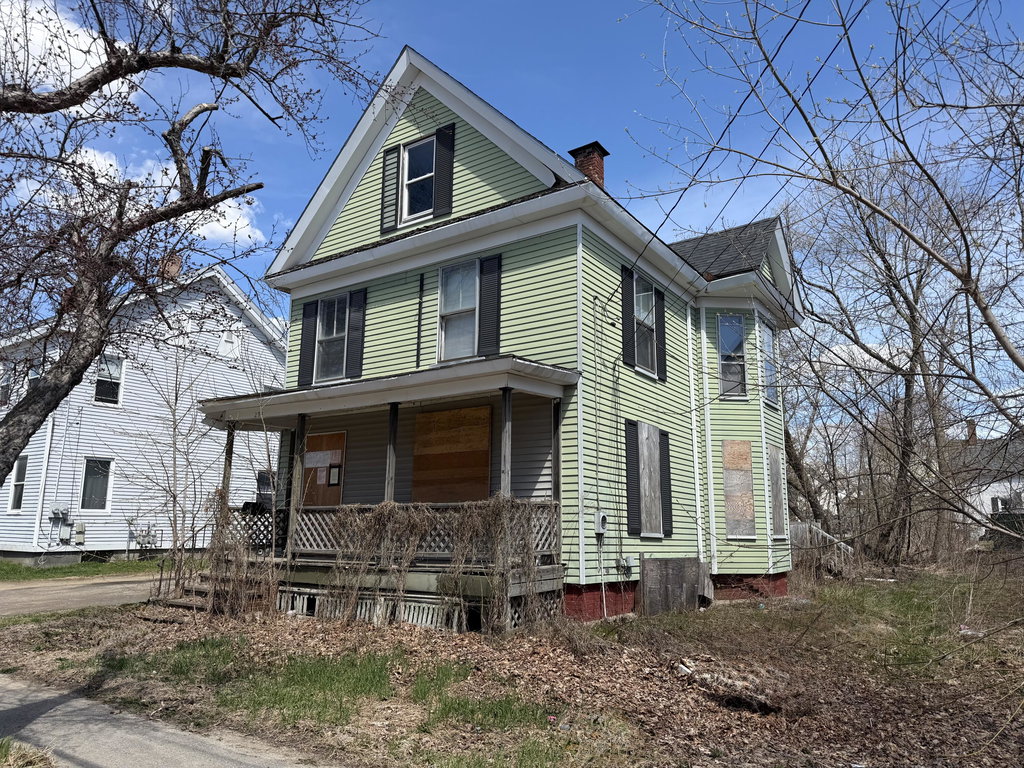299 Essex Street Bangor