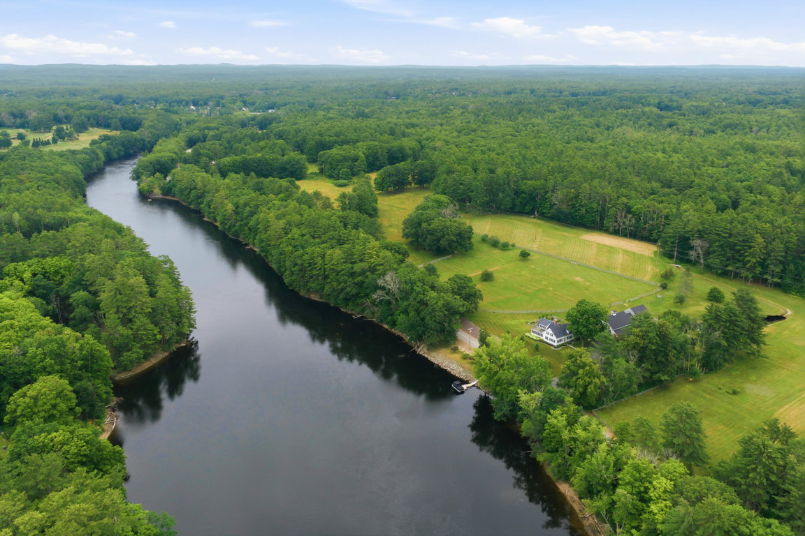 216 Salmon Falls Road Buxton