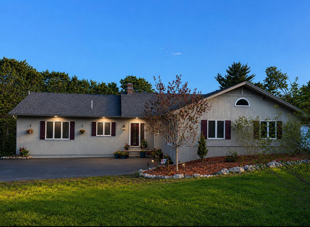 28 Oakledge Hills Road Raymond