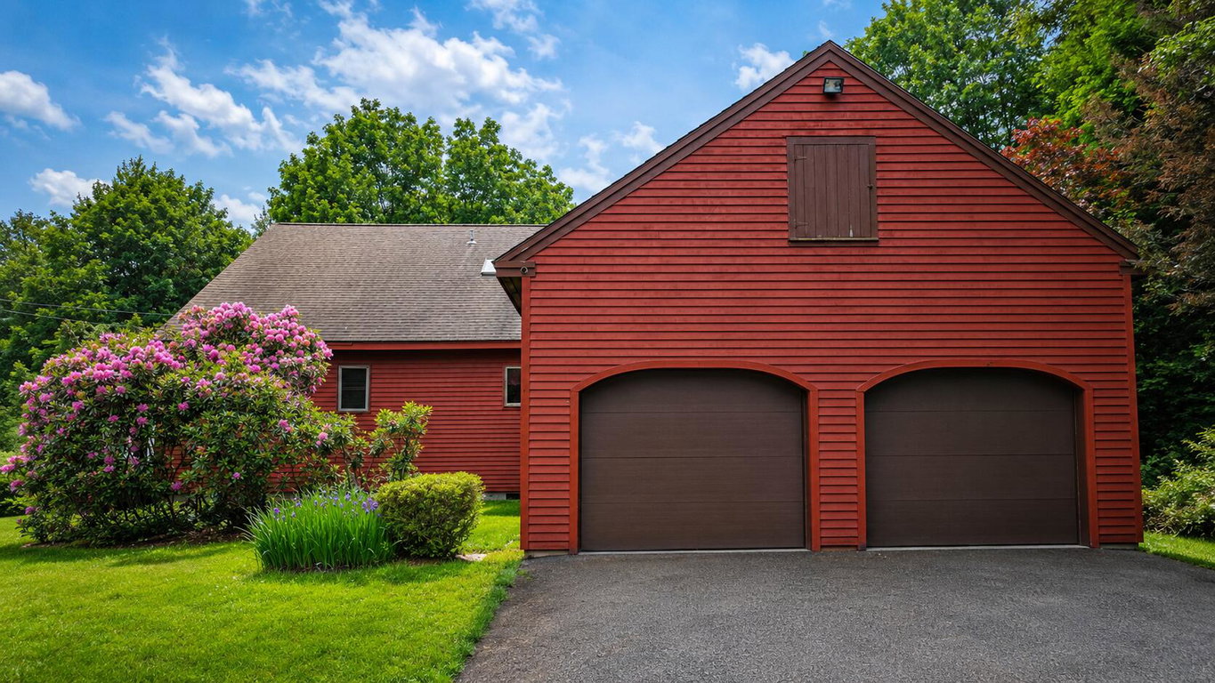 23 Raymond Hill Road Raymond