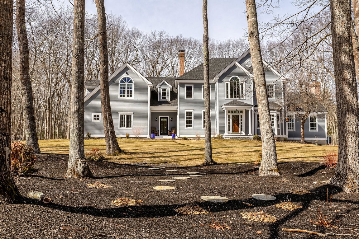 18 Ledgewater Drive Kennebunk