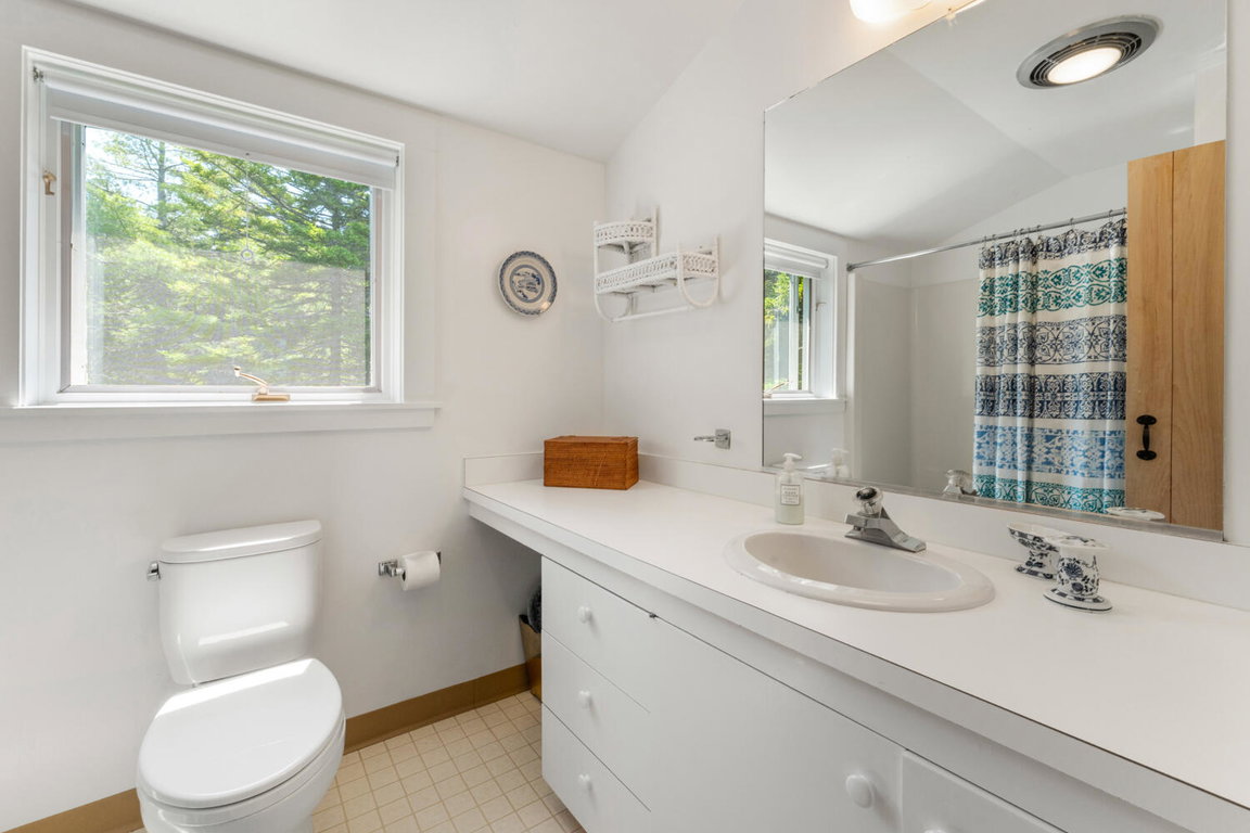 Upstairs Bath