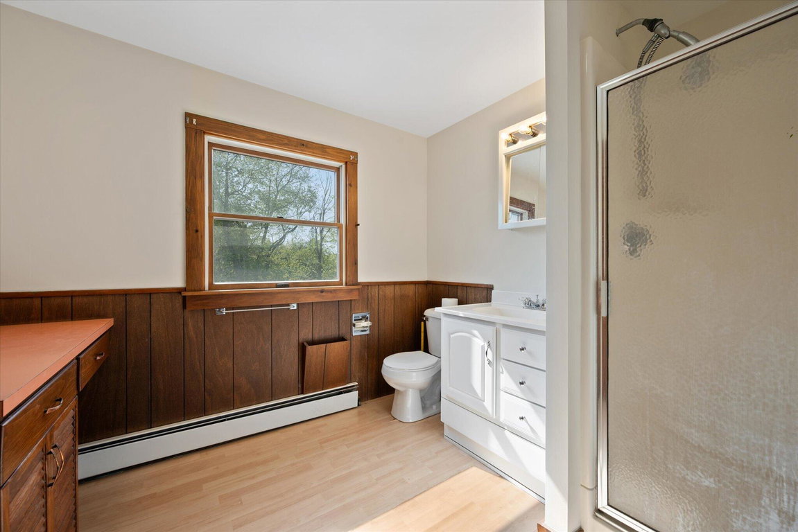 48-2nd Floor Bathroom
