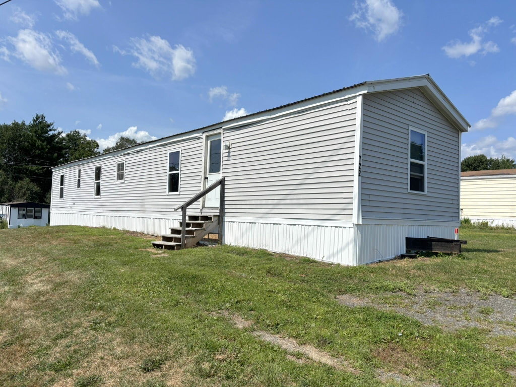 722 Hinckley Road Clinton