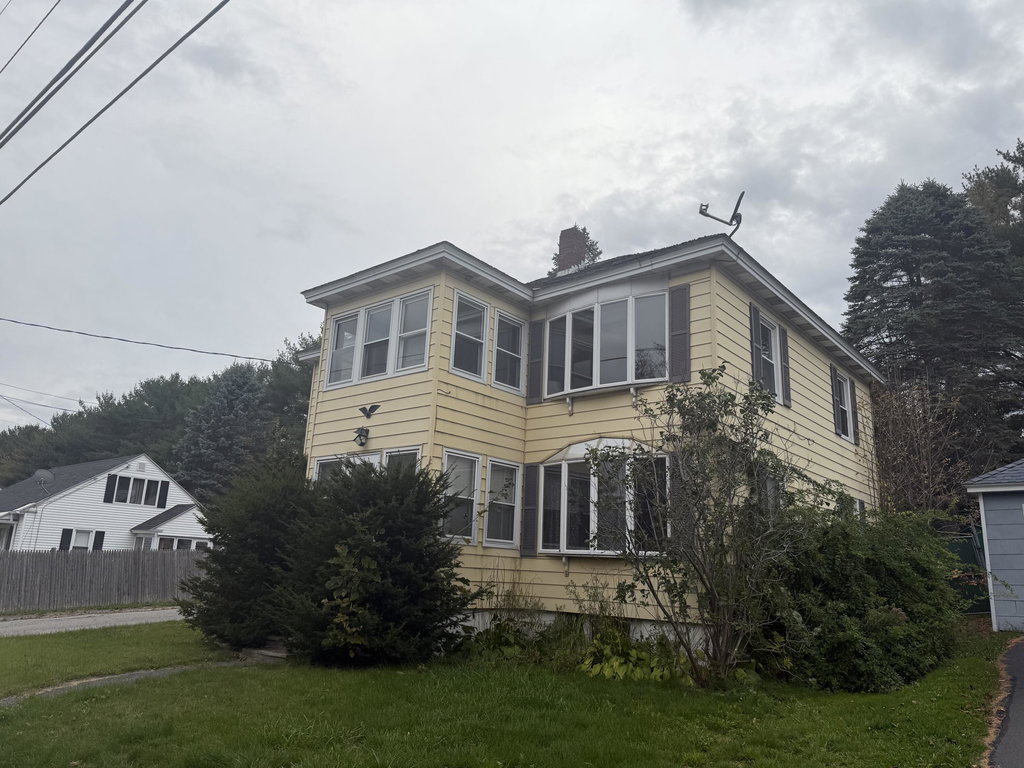 5 Collette Street Waterville