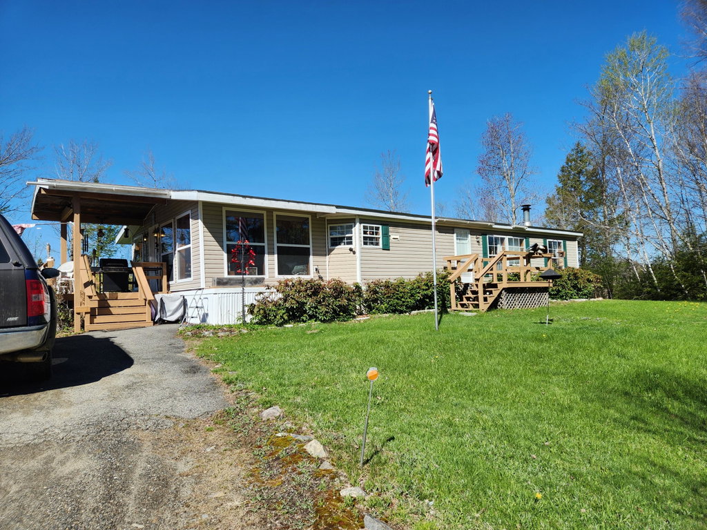 16 Cowboy Lane Whitefield
