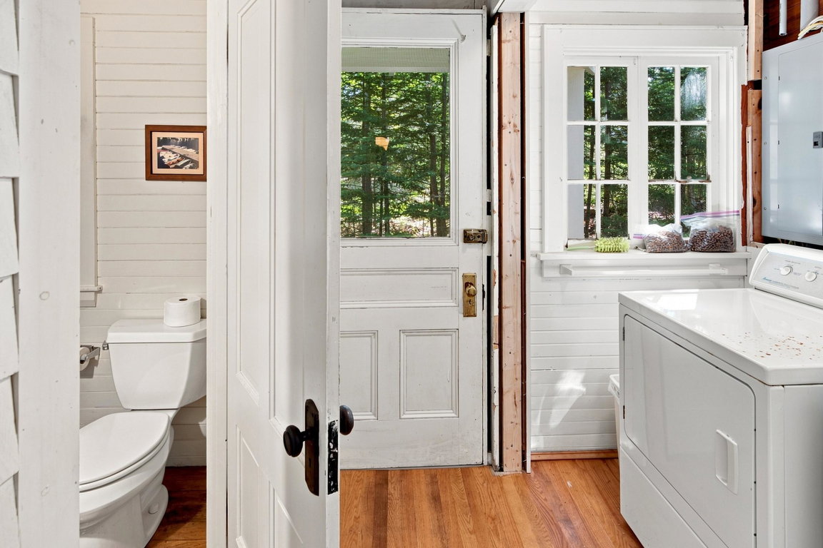 First floor bath & laundry