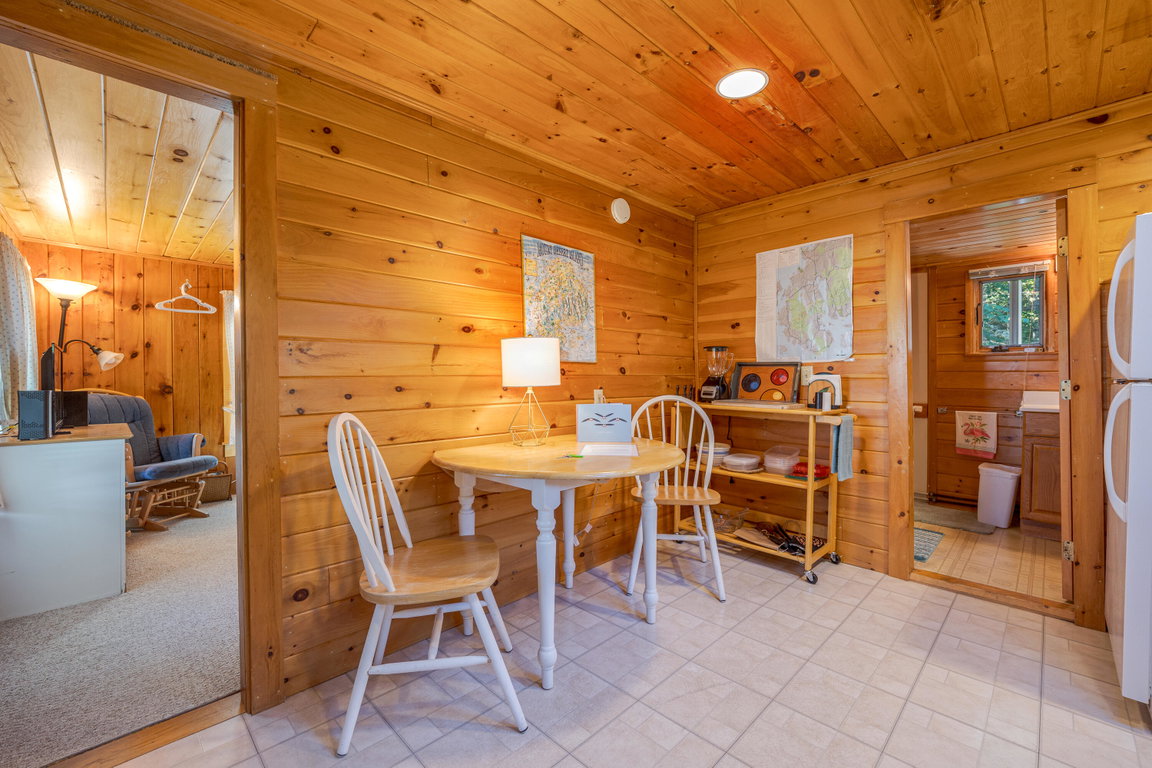 Cottage Eat In Kitchen Area
