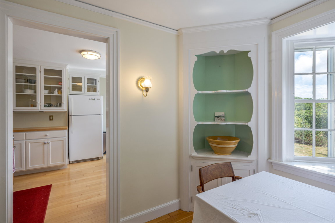 Dining / Kitchen