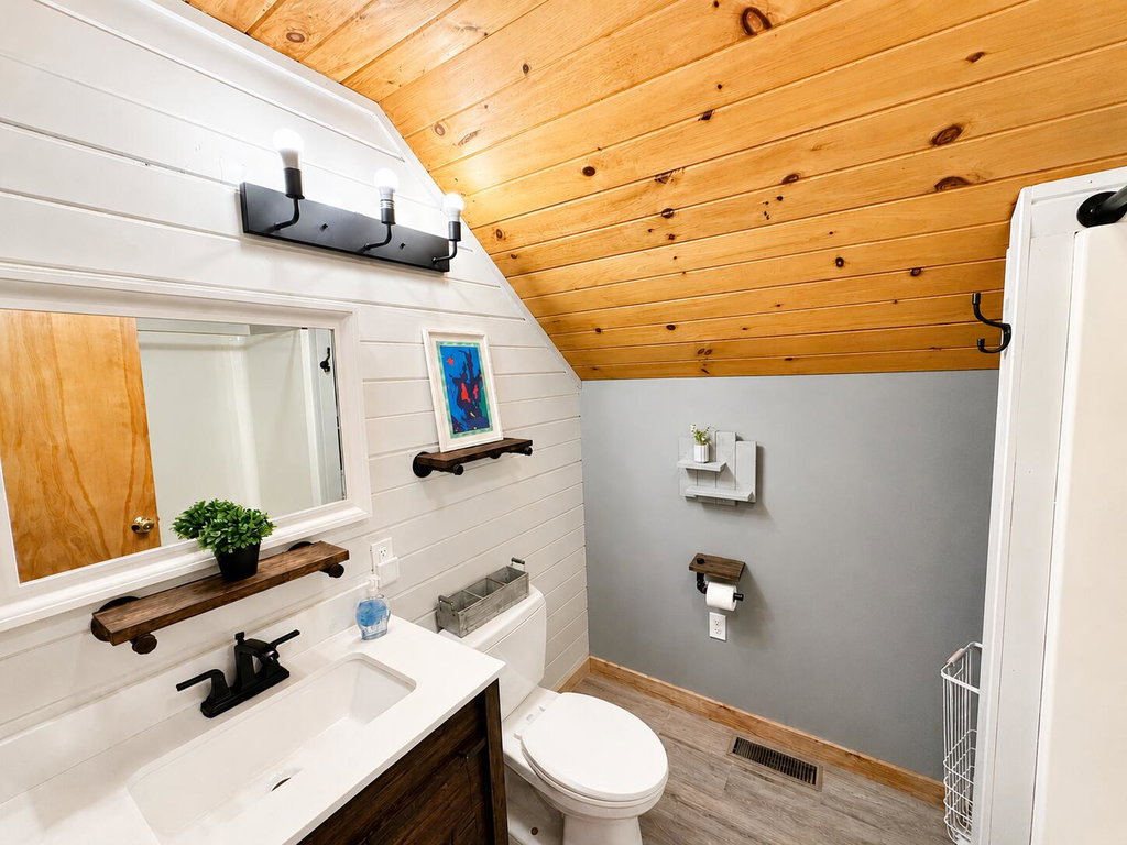 Bathroom 3