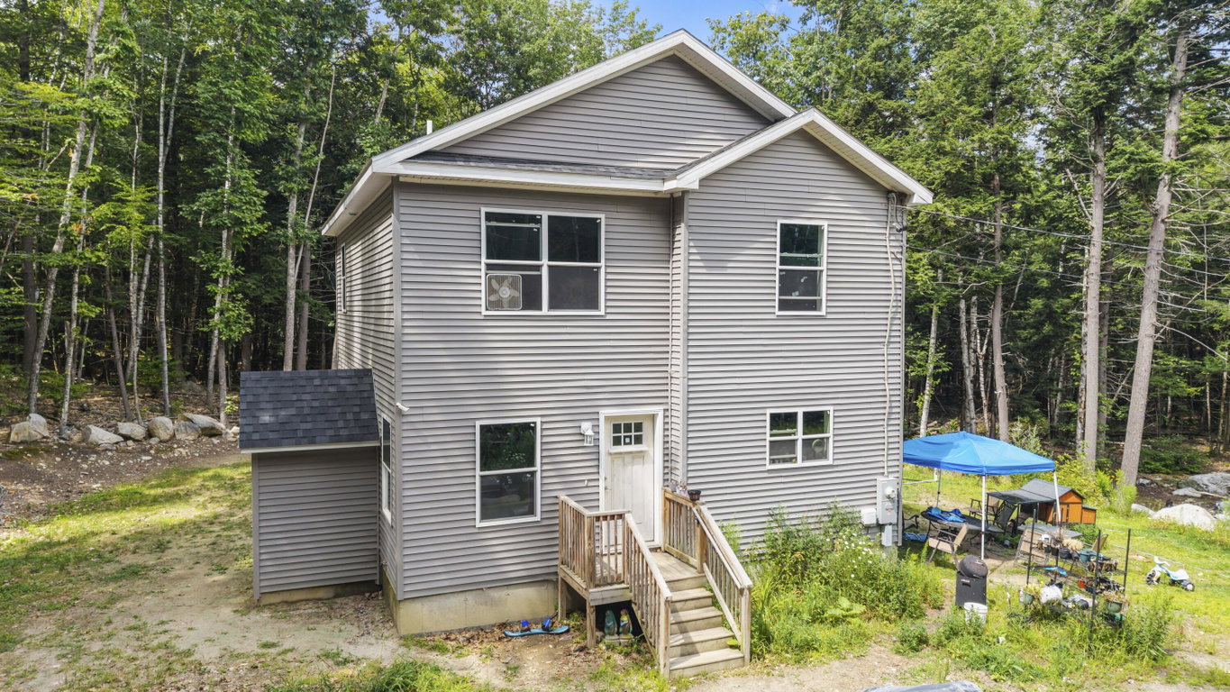 779 Bakerstown Road Poland