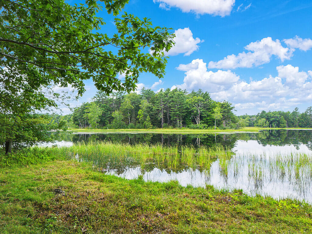 62 Bog Hill Road West Gardiner
