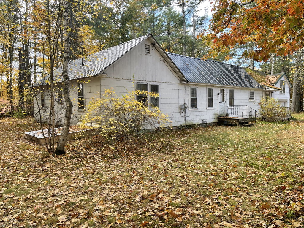 313 Augusta-Rockland Road Windsor
