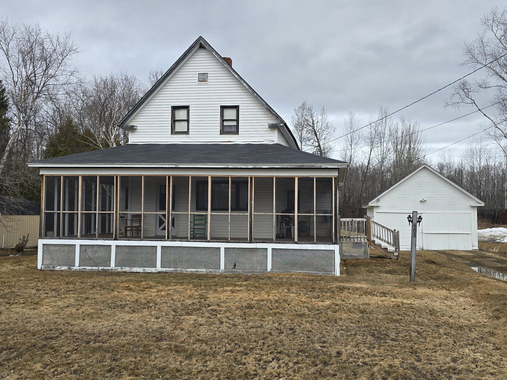 465 Washburn Road Washburn