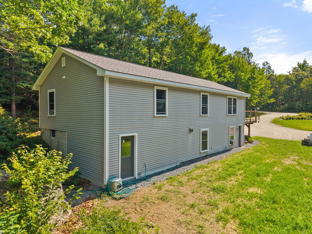 38-126 Lakes Ln