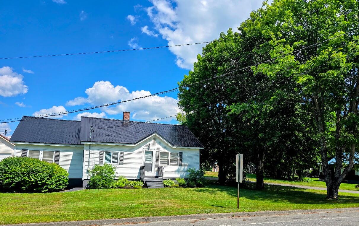 35 Harrison Avenue Dover-Foxcroft