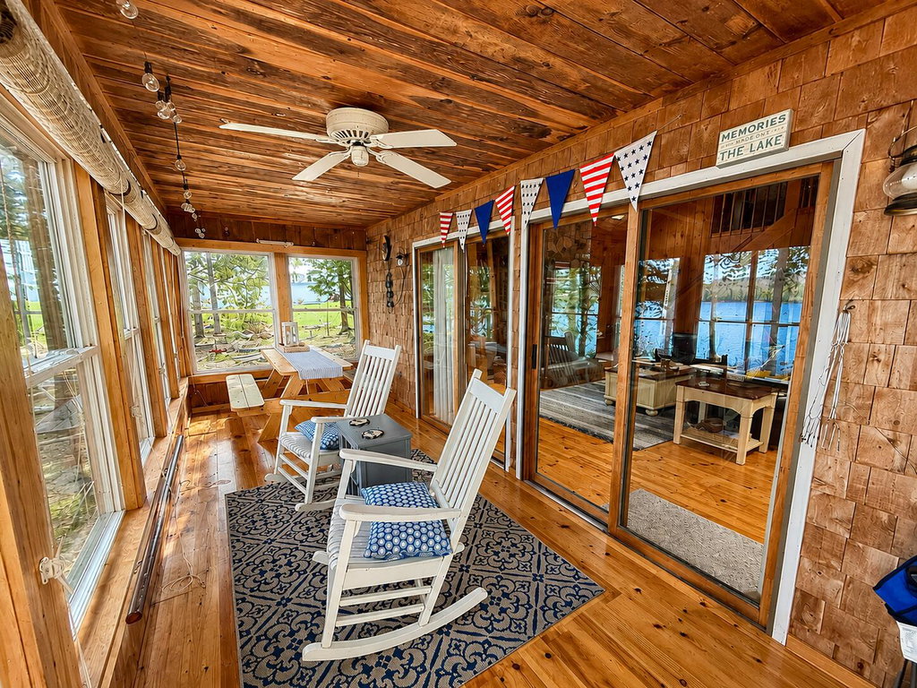 Side shot of sunroom