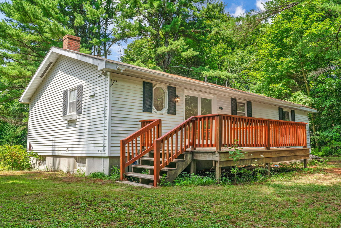40 Pine Ridge Road Warren