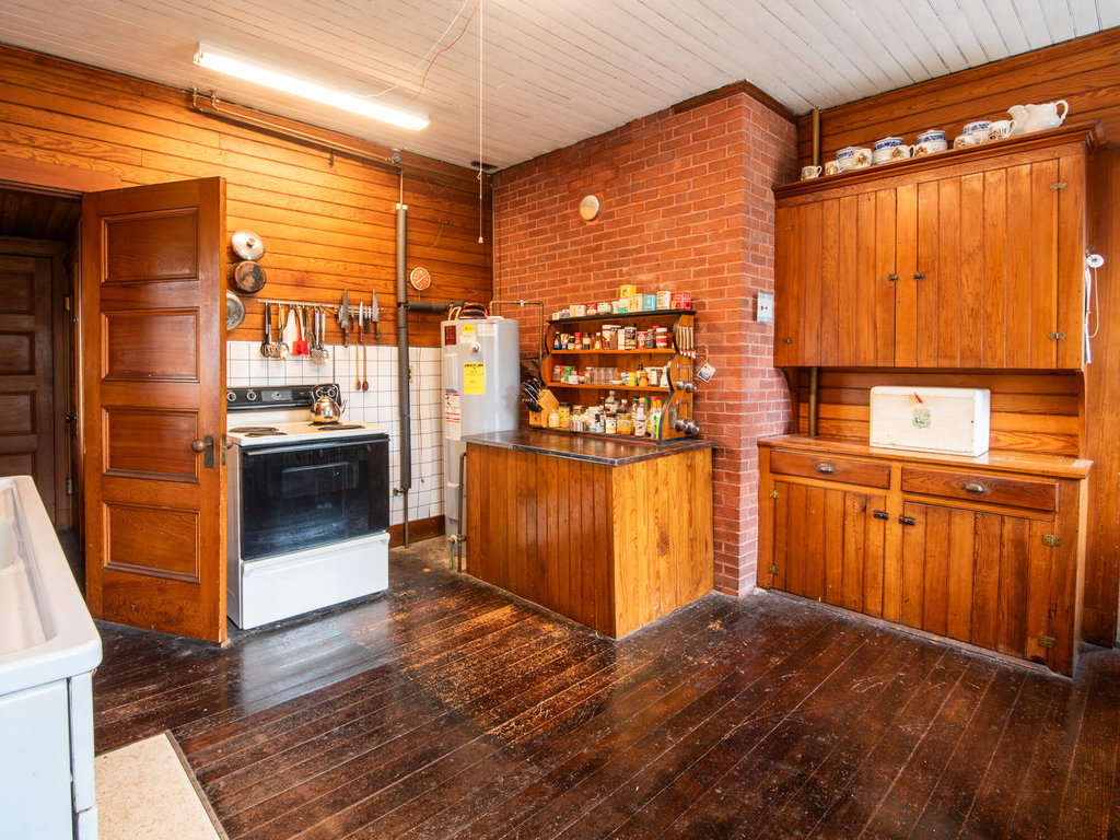 10-Kitchen 5942