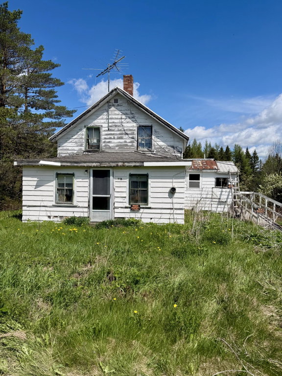 972 Presque Isle Road Ashland