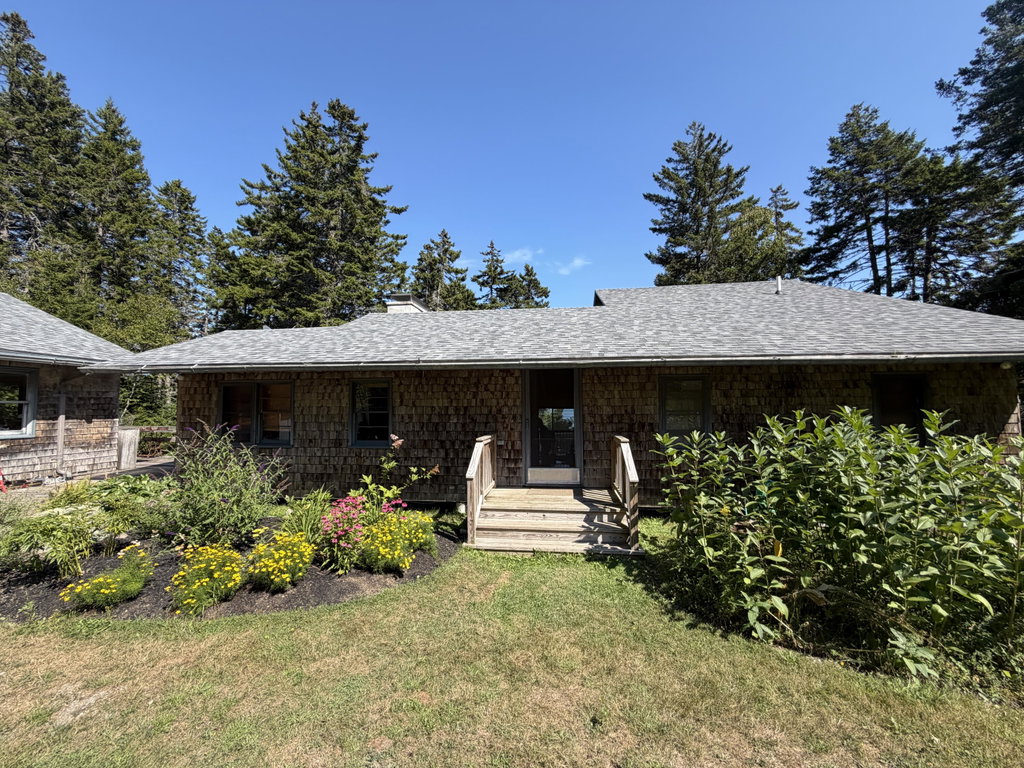 15 Picnic Point