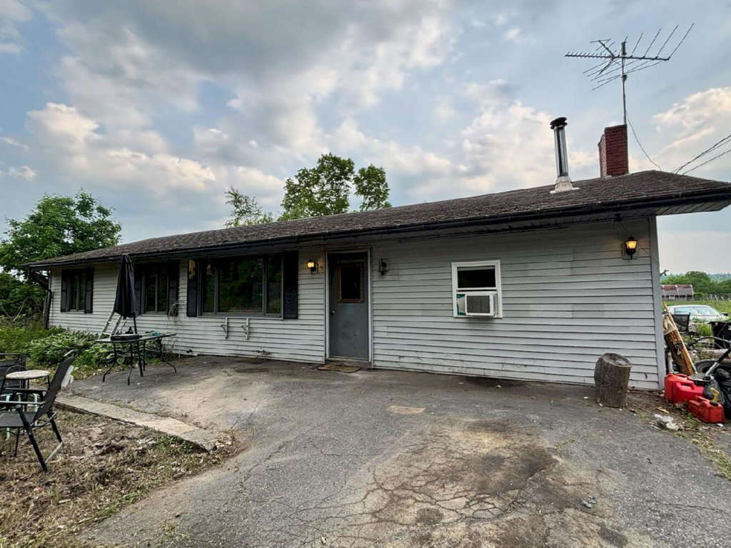 118 Athens Road Hartland