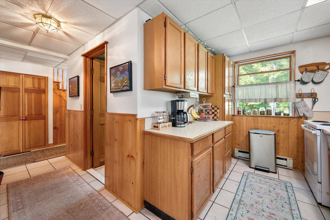 23-Kitchen