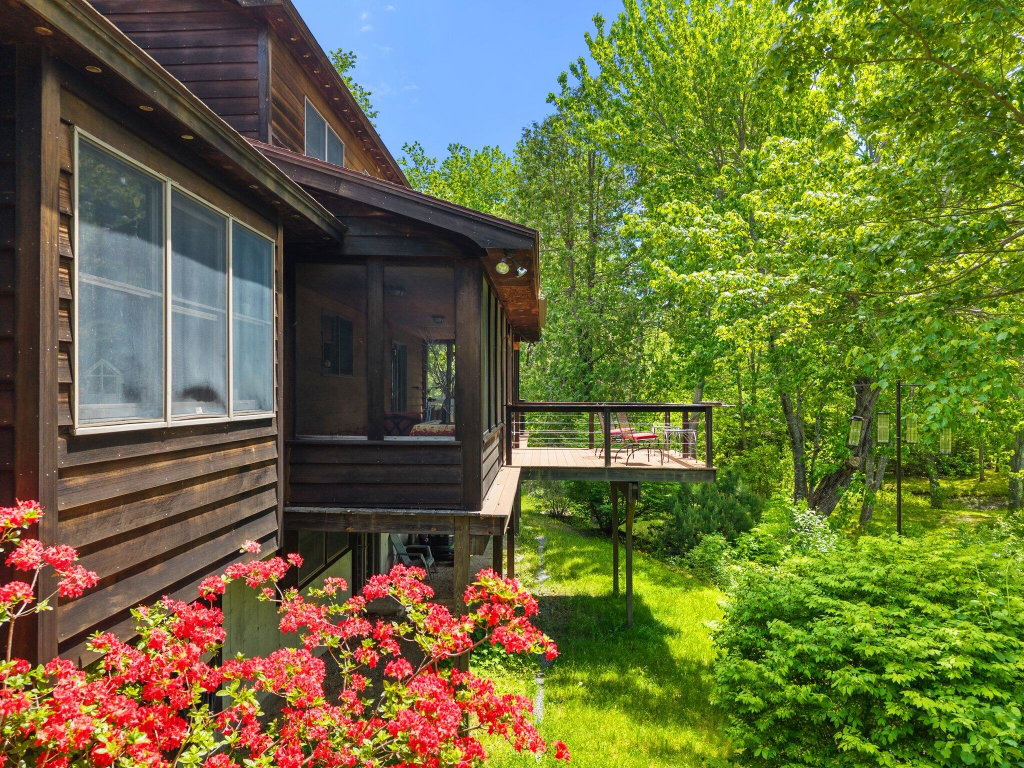31 Hallbrook Way