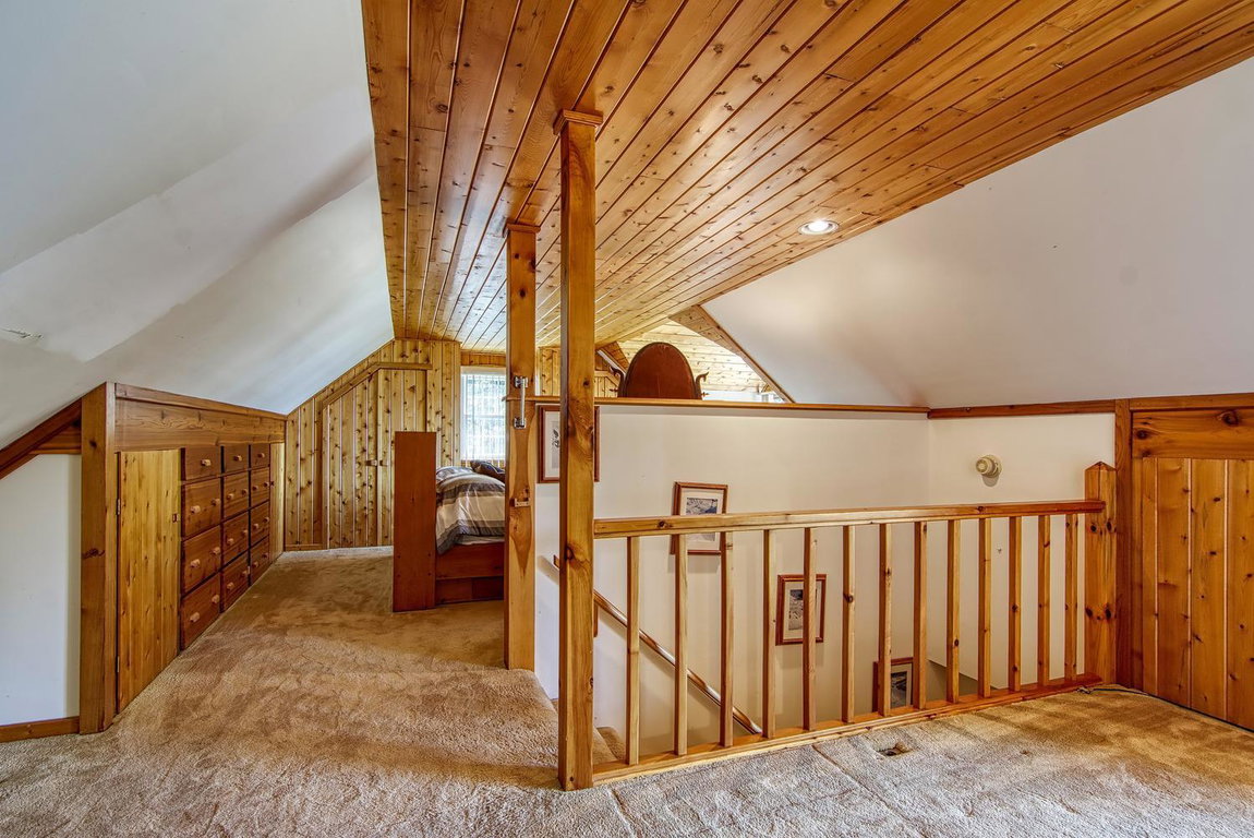 2nd floor suite