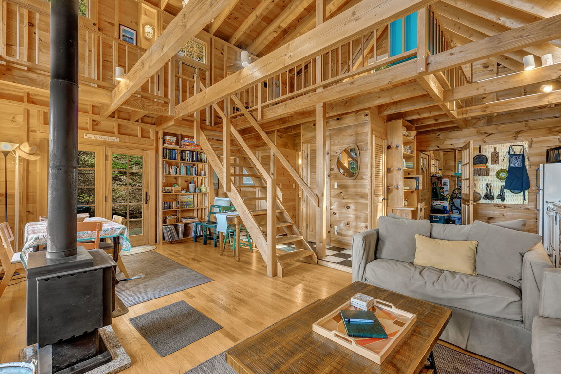 34-web-or-mls-11-colwell-ln