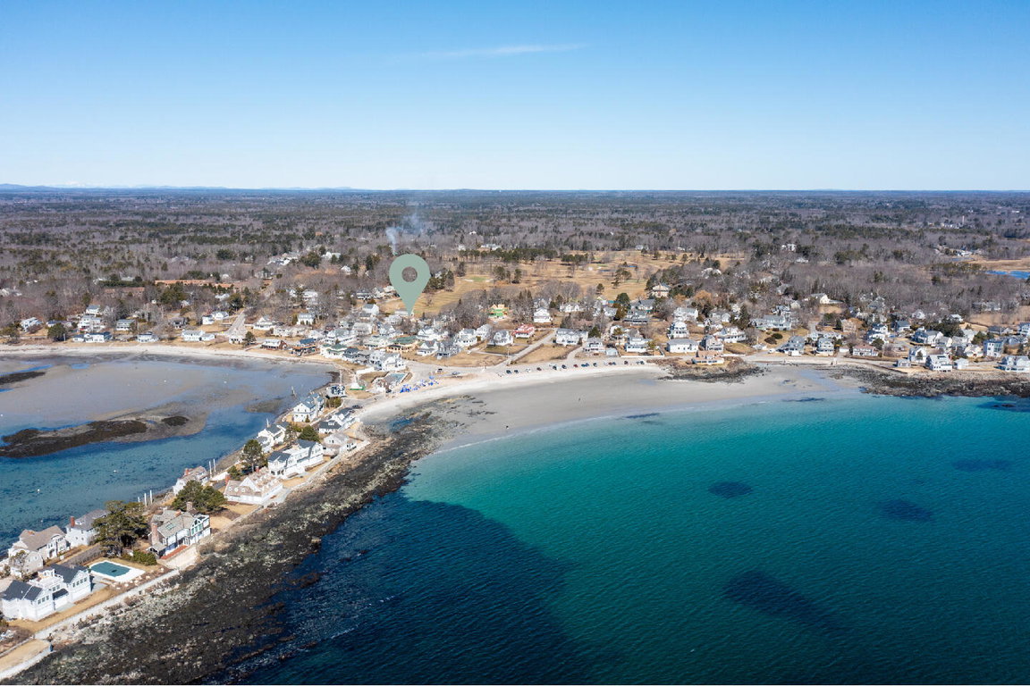 8 Railroad Avenue Kennebunk