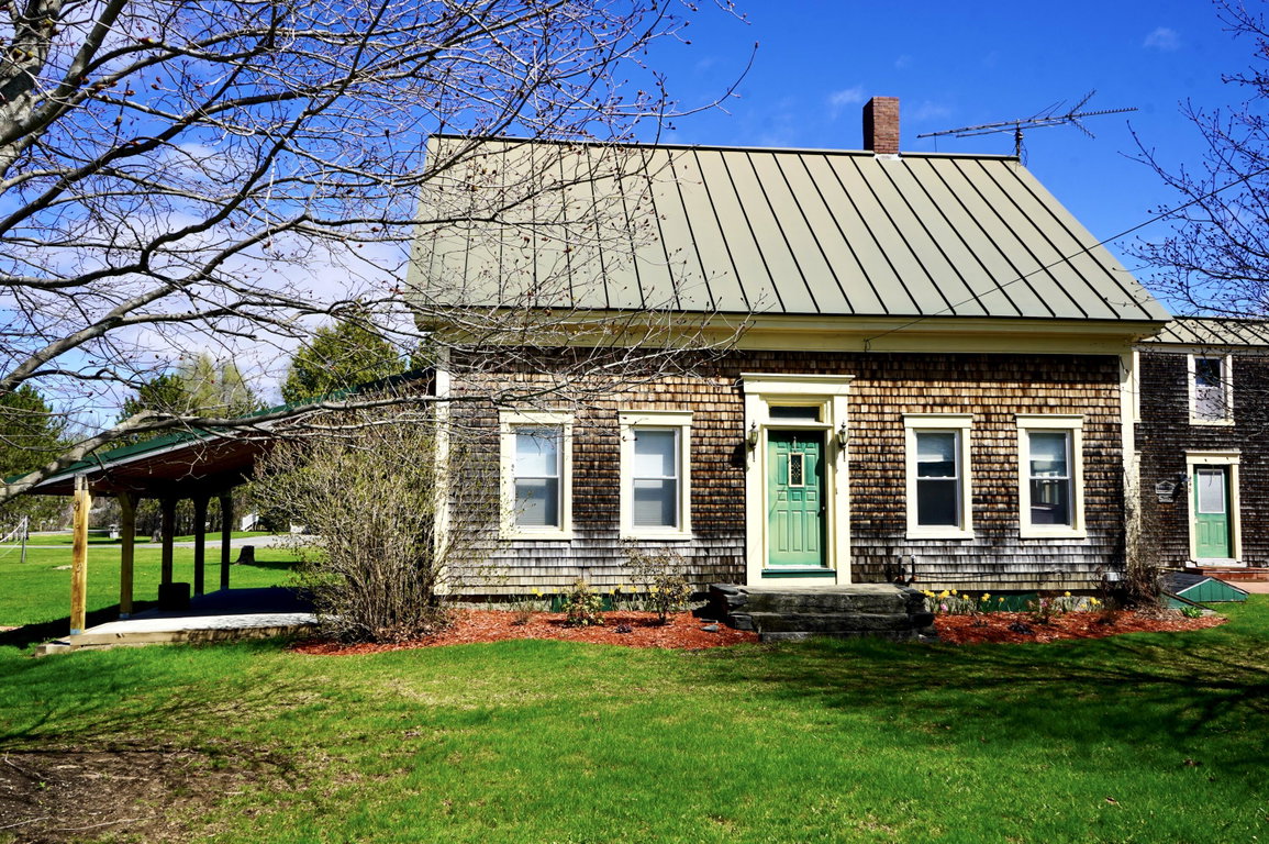 448 Elm Street Newport