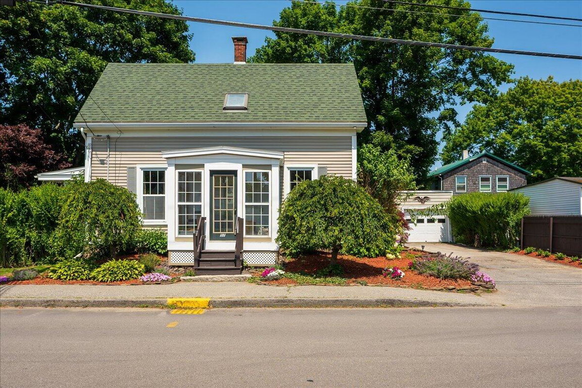 57 Pleasant Street Rockland