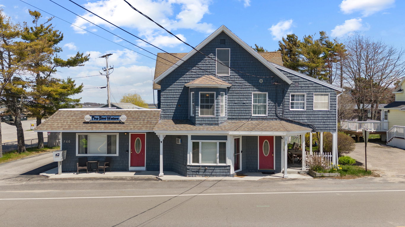 360 Pine Point Road Scarborough