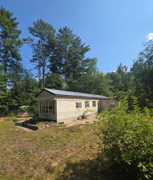 8 Apache Lane Lebanon