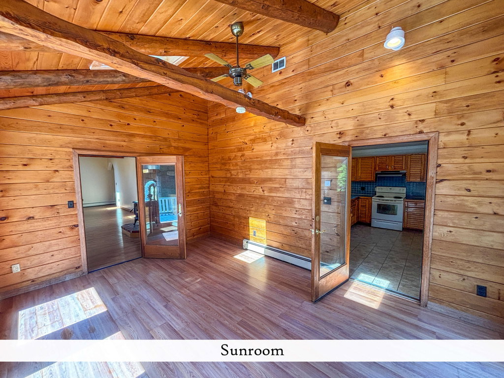 Sunroom (4), label