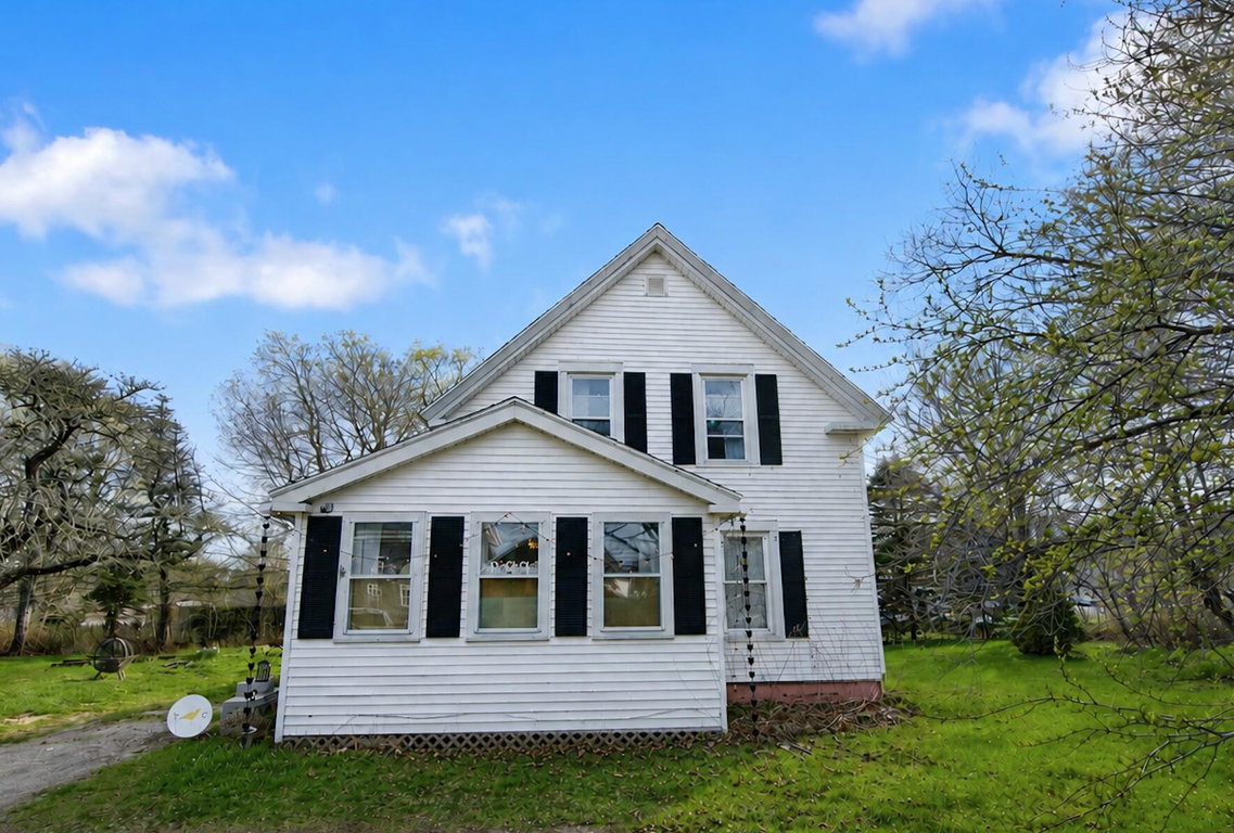 2 North Main Street Milbridge