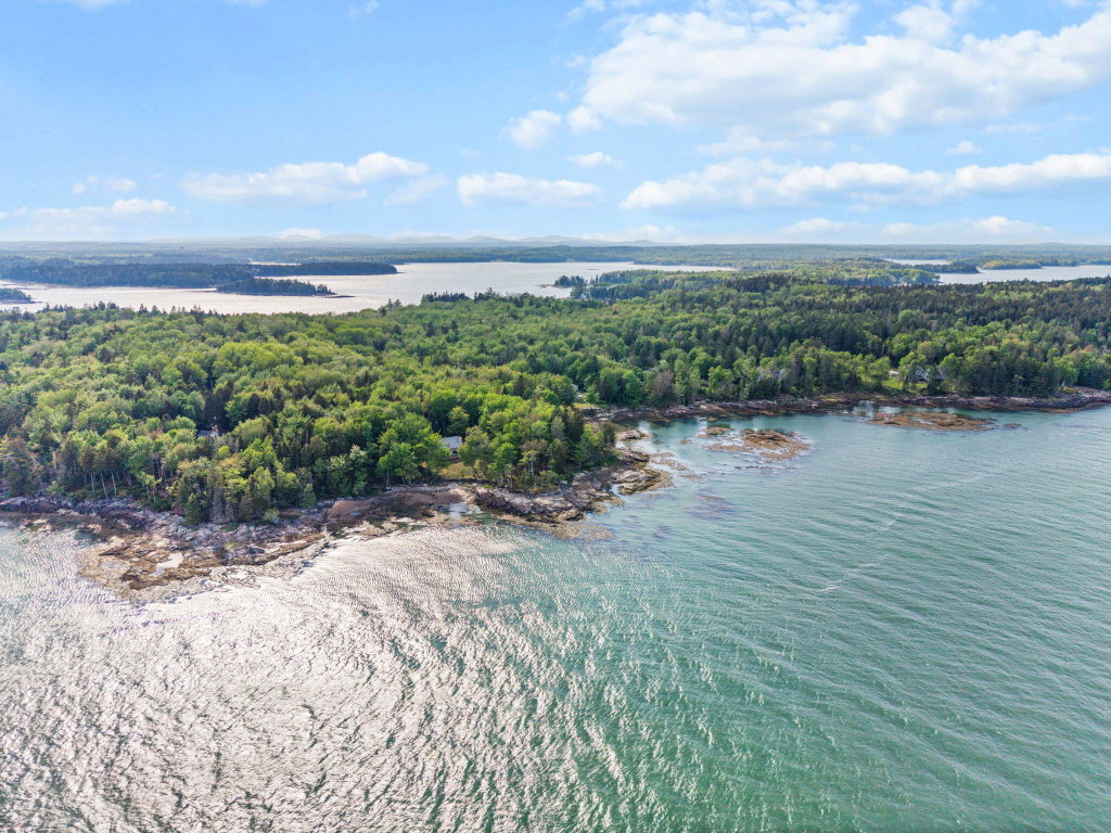 8-web-or-mls-566 Rays Point Rd, Milbridg