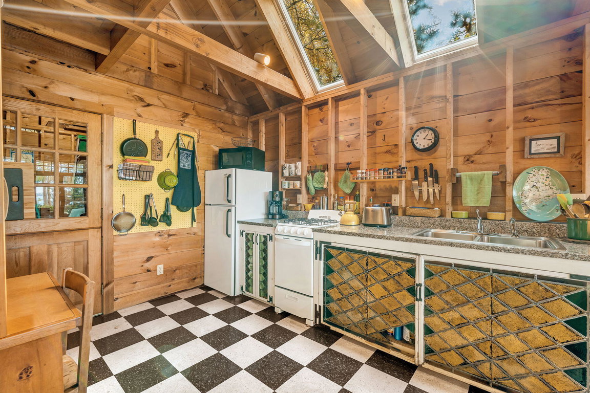 35-web-or-mls-11-colwell-ln